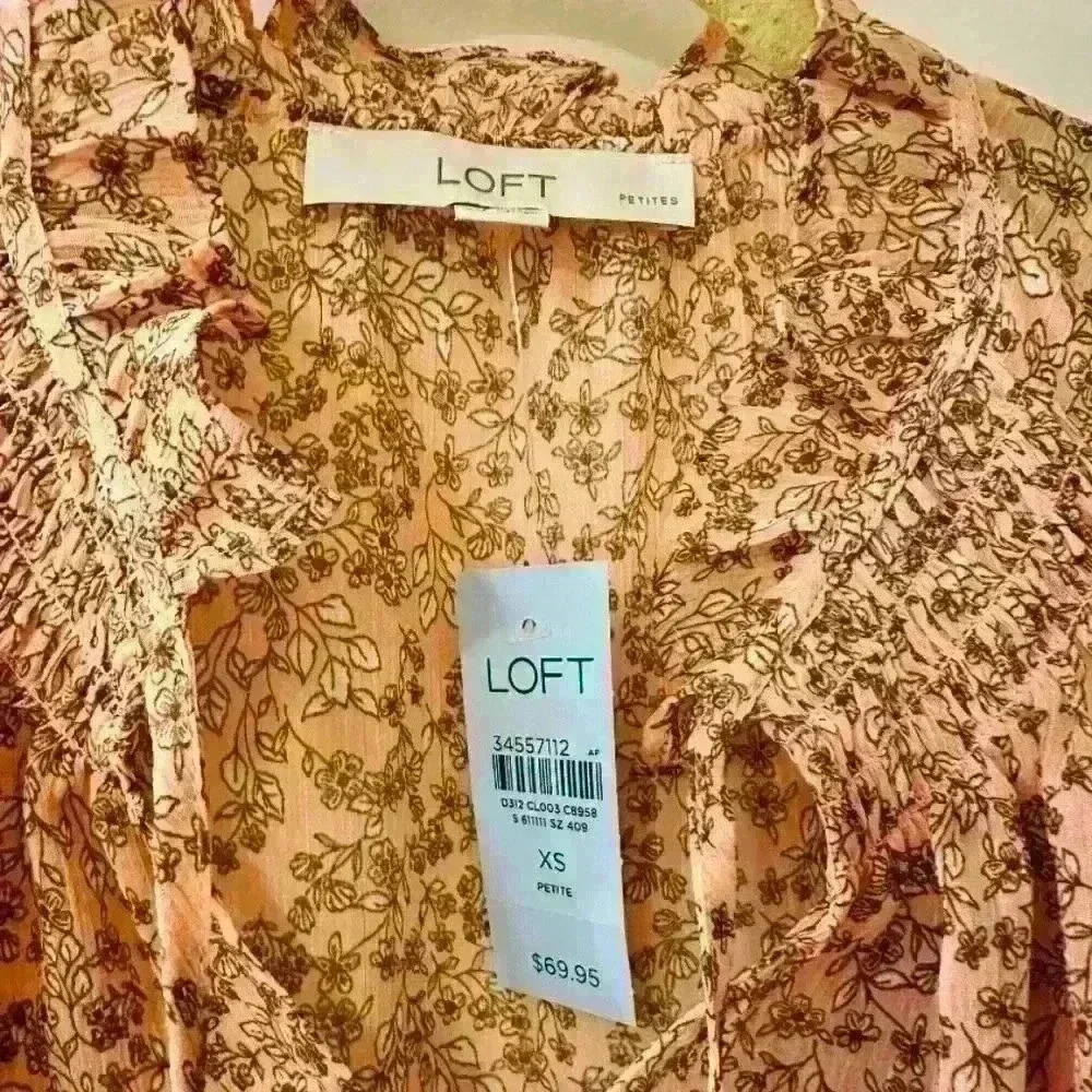 New Ann Taylor Loft Women’s Petite XS Floral Ruffle Blouse  W/Camisole